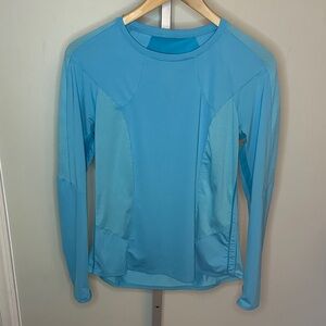 Lucky in Love Long Sleeve Performance/Athletic Shirt, Light Blue, Size M